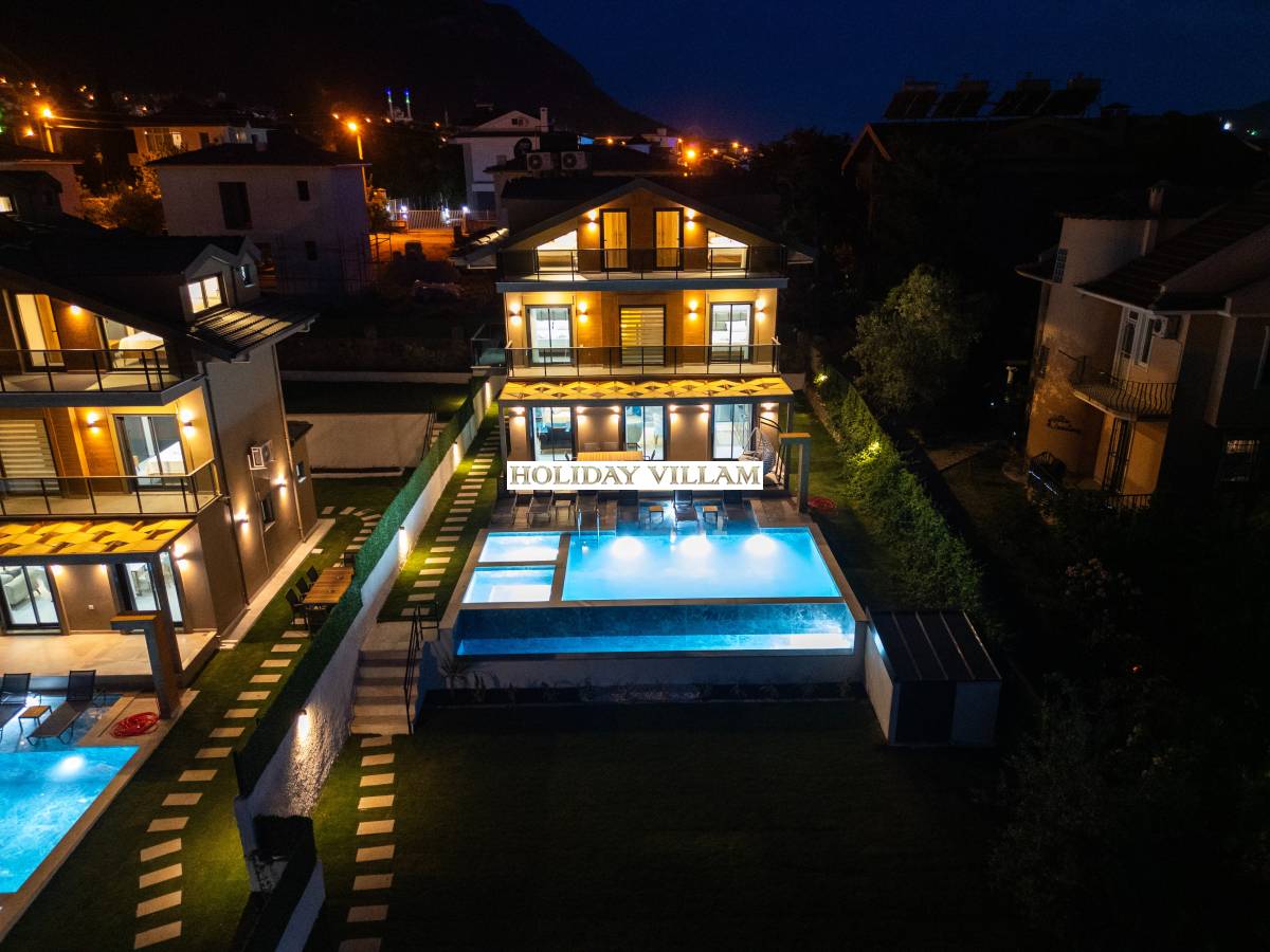 Azure Luxe Villa - Resim #2