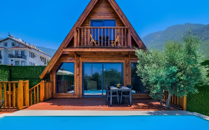 Woody Bungalov